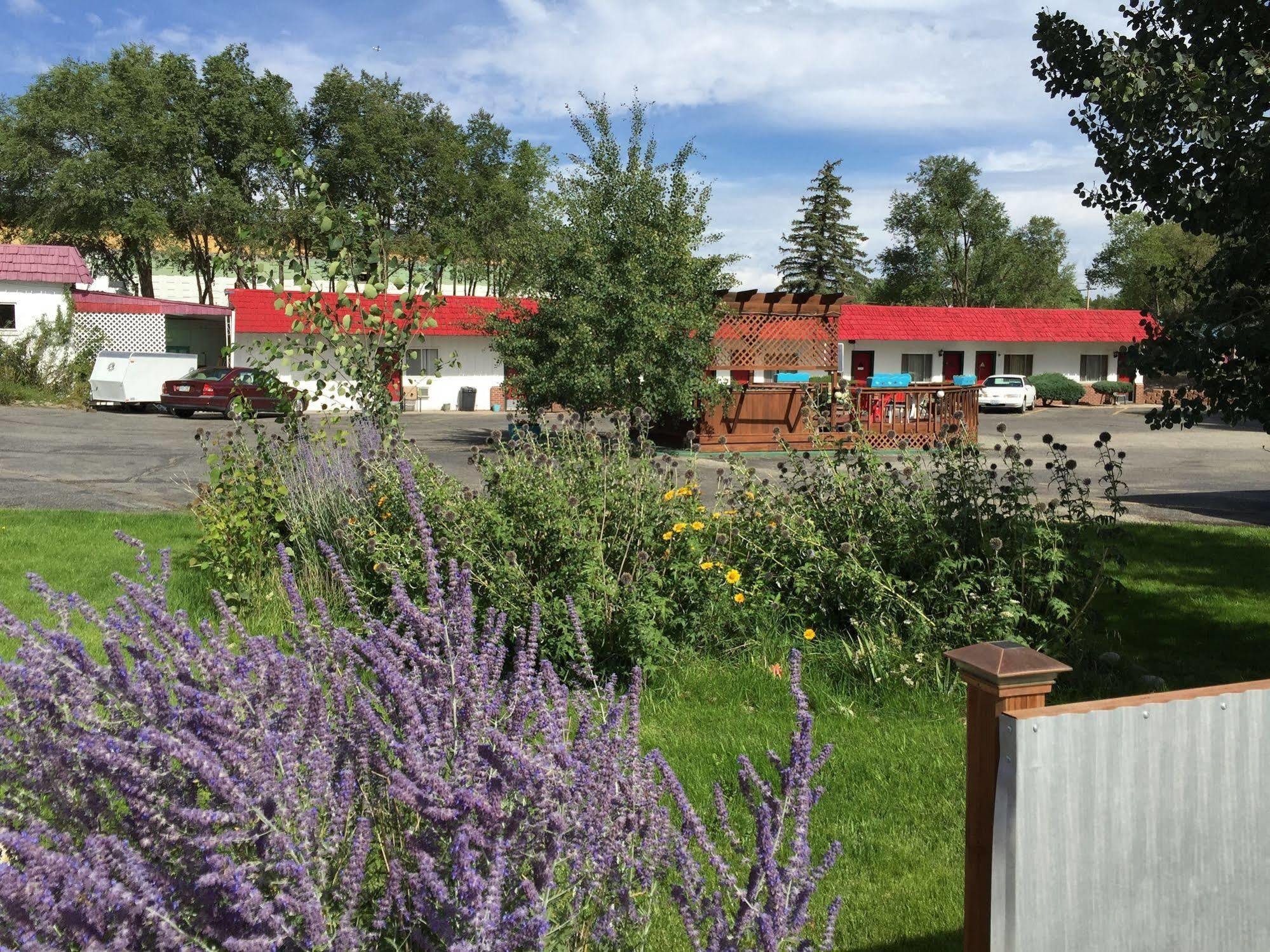 Circle R Motel Салида Екстериор снимка